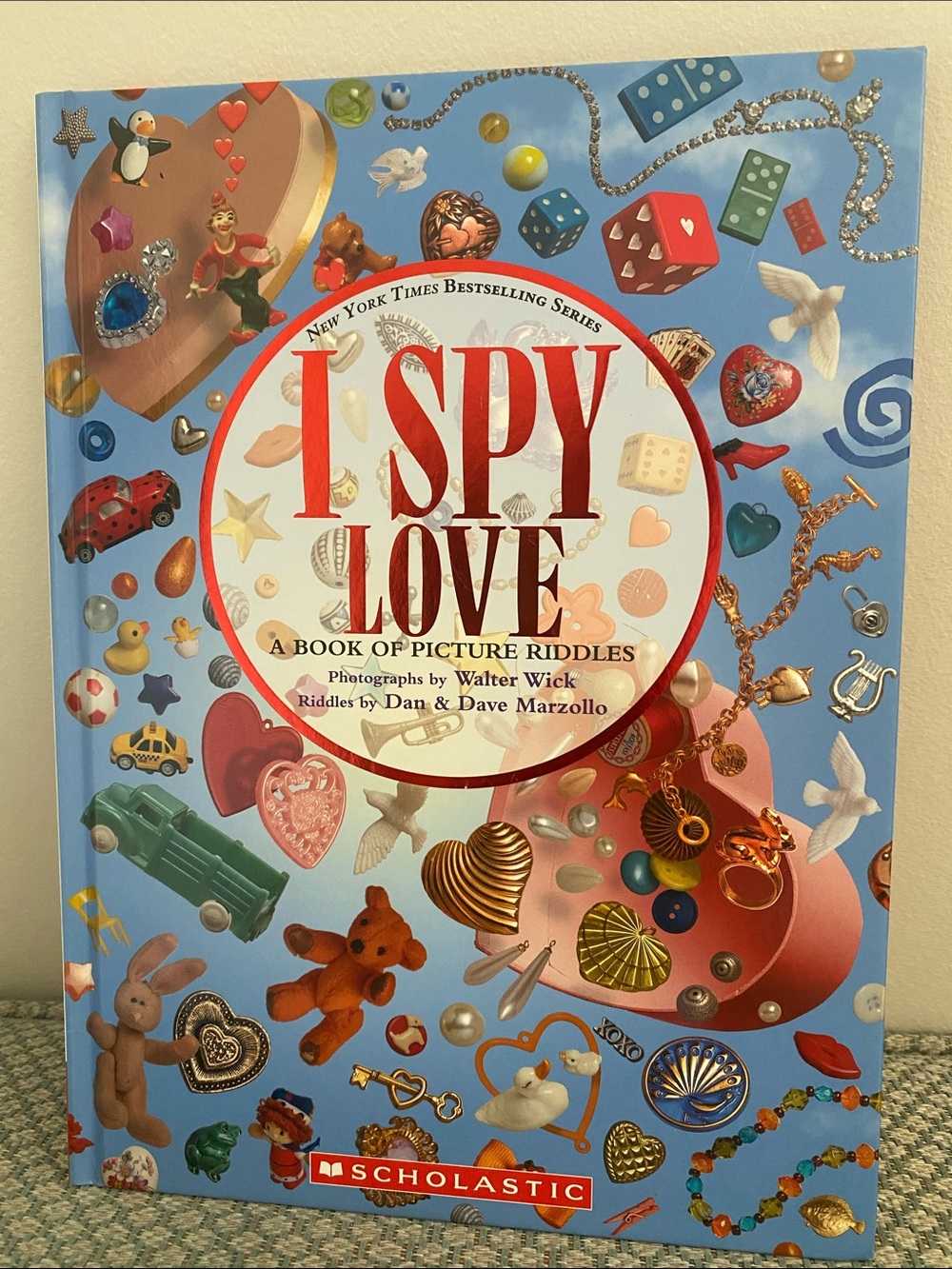 I Spy Love a Book of Picture Riddles